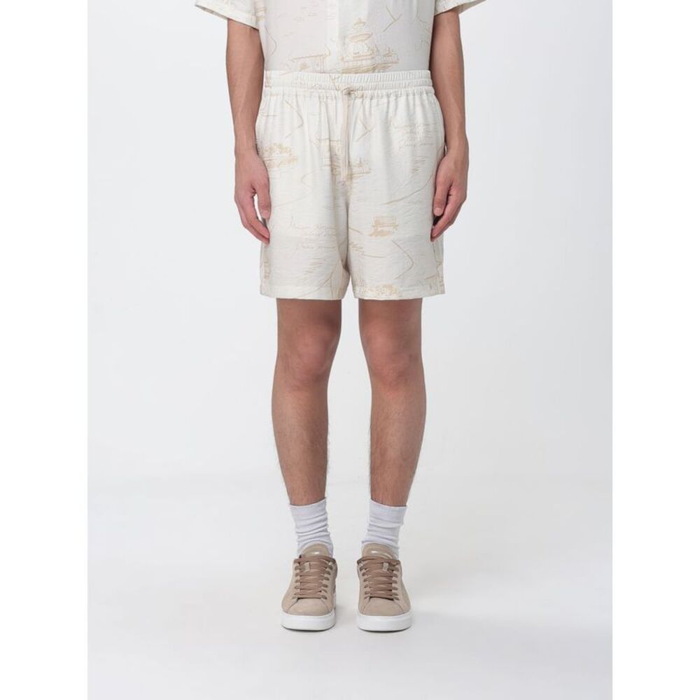 Maison Kitsune Shorts Men Nude